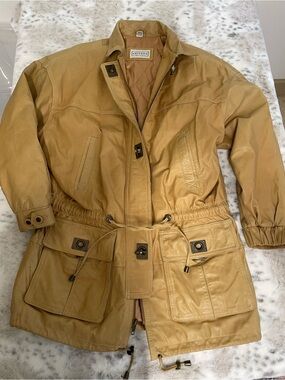 Arizona Vintage Women's Tan Leather Utility Jacket